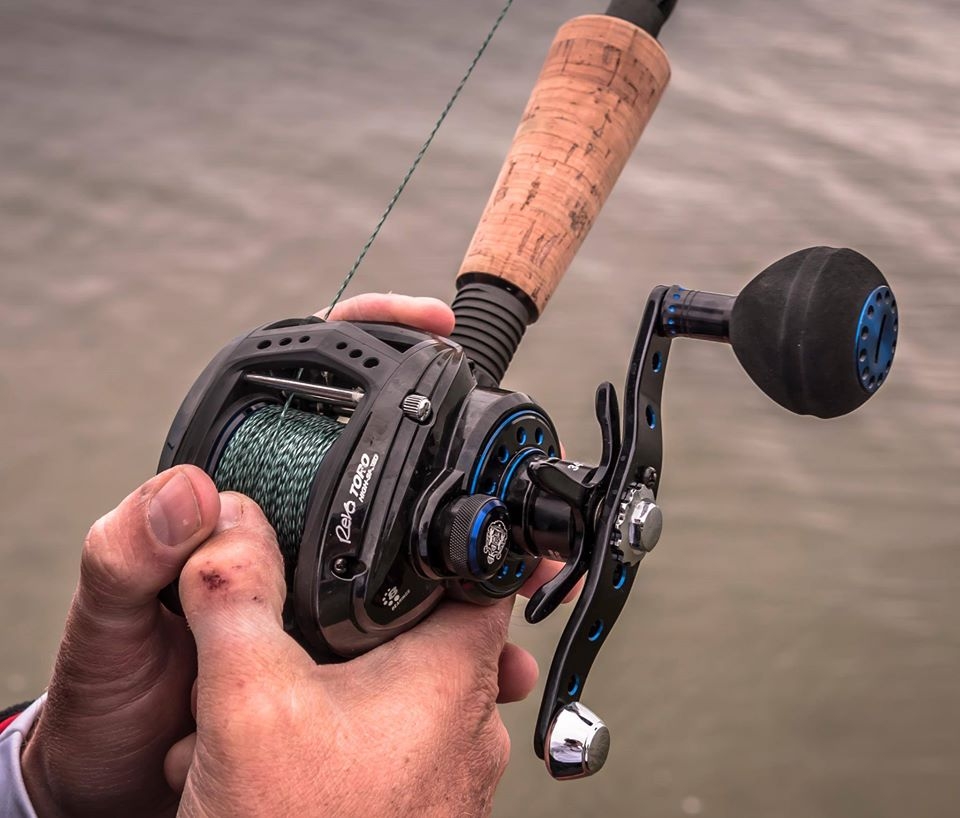 Carretilha Abu Garcia Revo Toro Beast